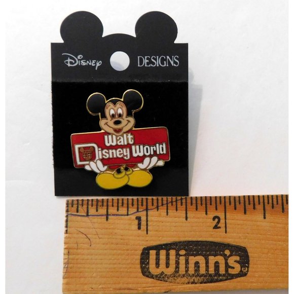 Mickey Mouse Walt Disney World Sign Collectible Pin Enamel Metal 1.25 Inch New - Picture 3 of 3